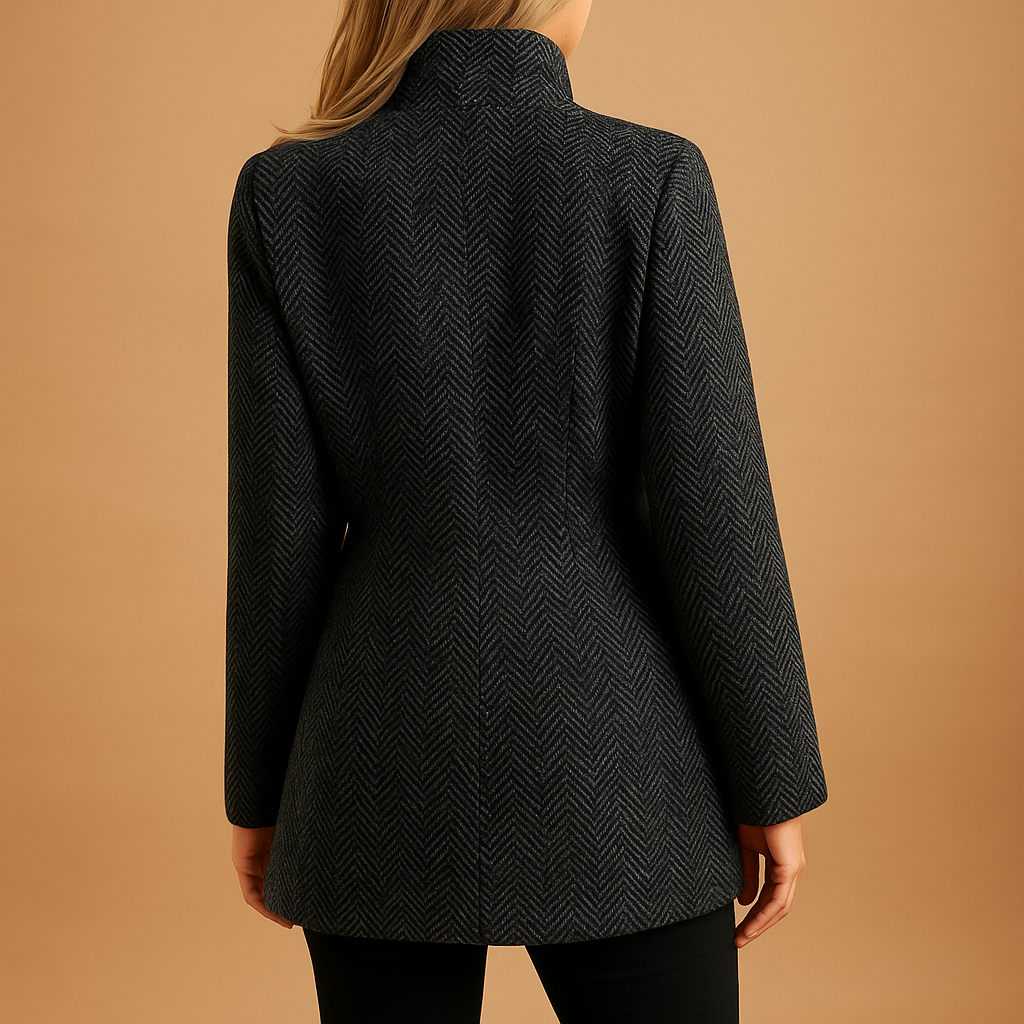 Eleganter taillierter Blazer aus atmungsaktivem Stoff | Lianne-Genf Boutique
