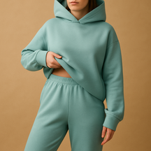 Bequeme oversized Loungewear mit Hoodie und Jogginghose | Chloé-Genf Boutique