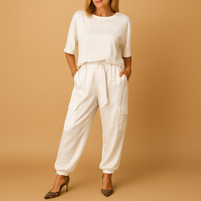 Elegantes Satin Damen-Set mit halblangem Ärmel | Amélie-Genf Boutique