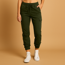 Hochtaillierte Frachtpants mit Stretchstoff für Damen | Elvira-Genf Boutique
